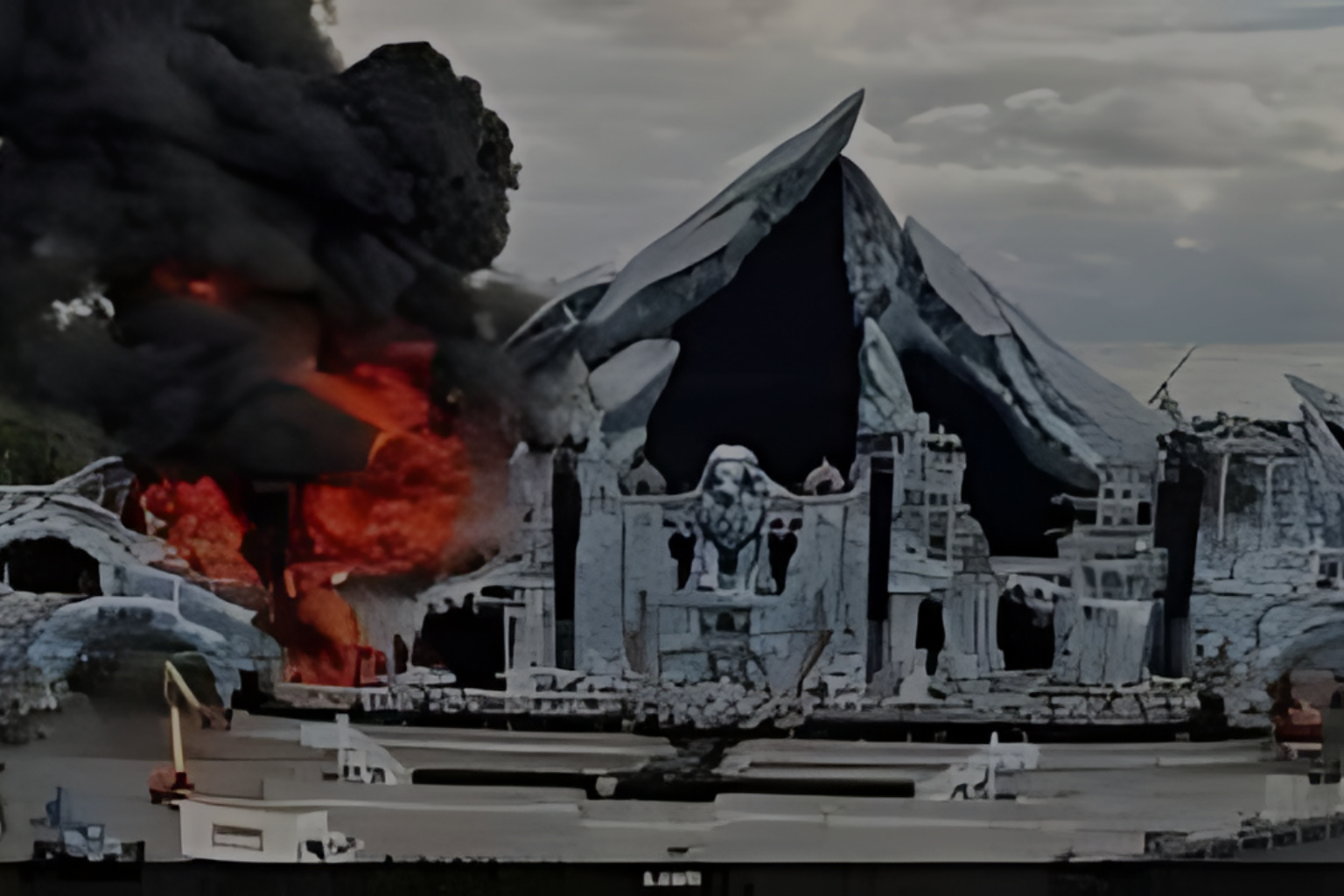 Tomorrowland Stage Catches Fire Just 2 Days Before Festival Starts!