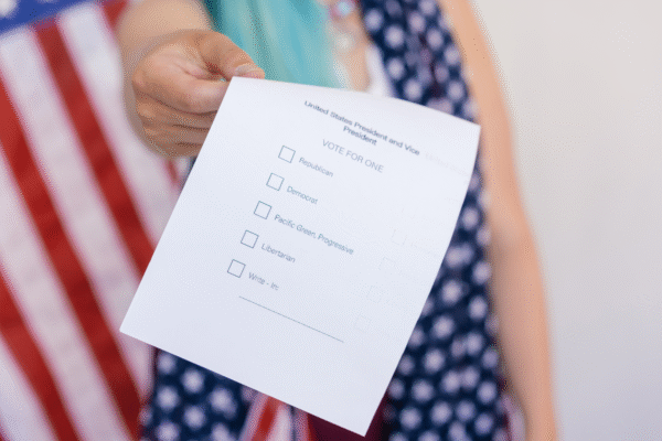 Democrats Face Shrinking Voter Base as Republicans Gain Ground, Analysis Shows Democrats Face Shrinking Voter Base as Republicans Gain Ground, Analysis Shows