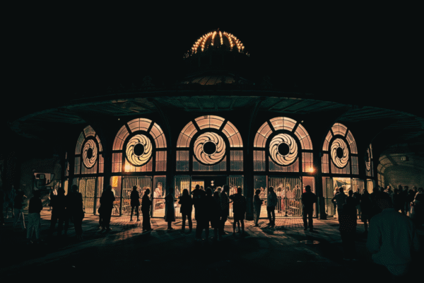 Unique NJ Stage Showcases Minimalist ‘Streetcar’ Production