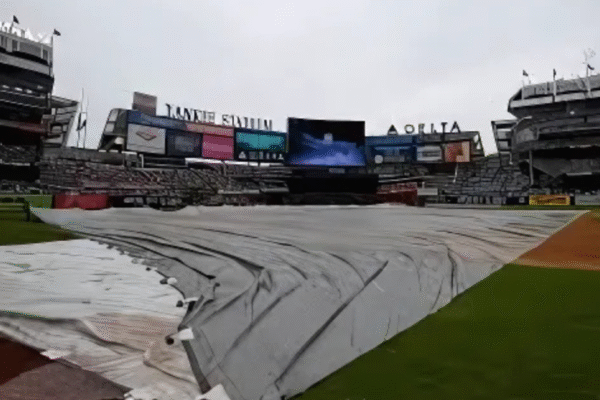 Yankees vs Twins Game Delayed by Rain Yankees Sweep Series Despite Weather