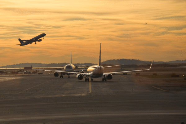 Newark Airport Faces Major Delays Ahead of Labor Day Weekend Travel Rush